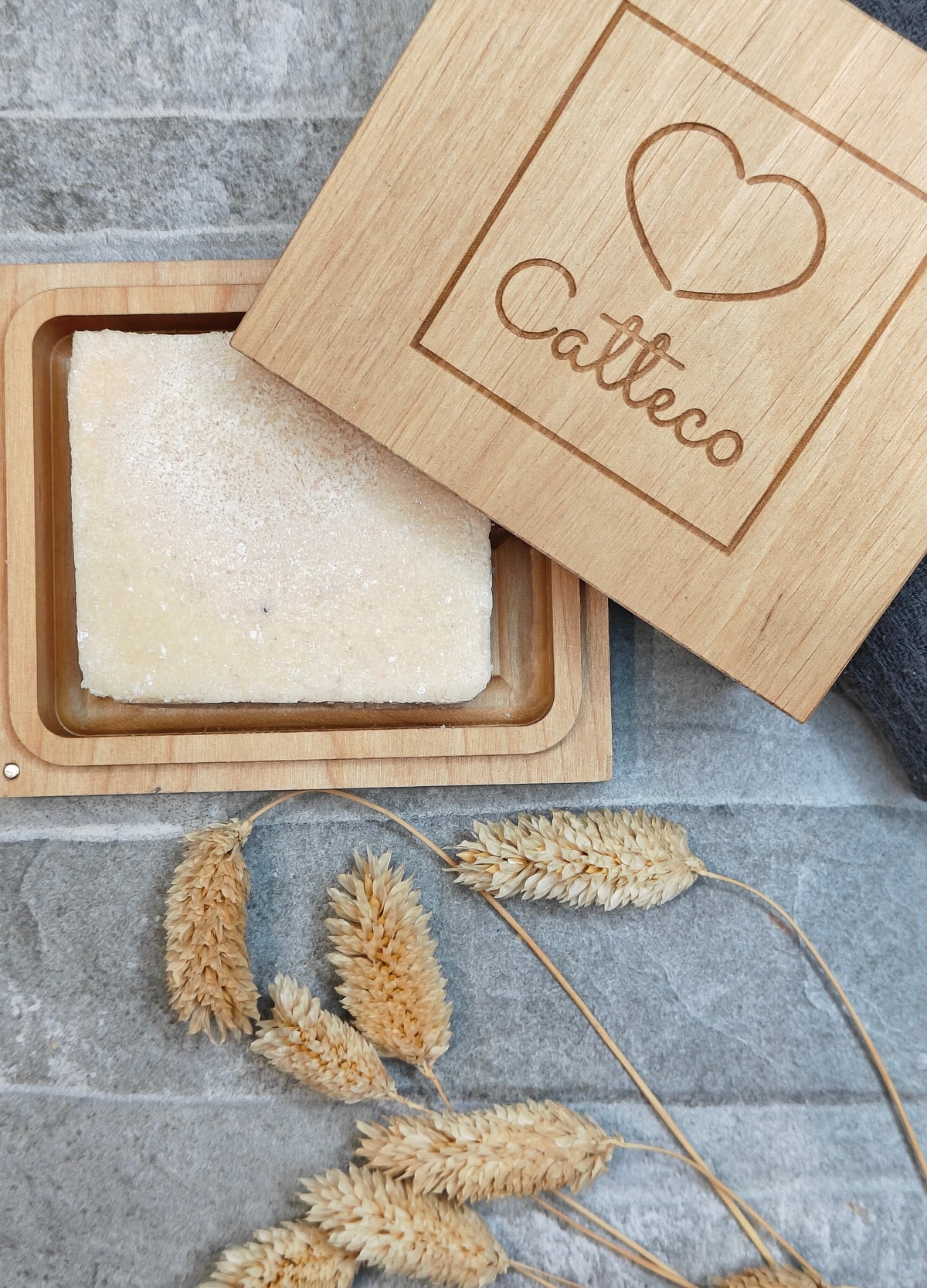 Catteco Hedelmätarha suolasaippua 120g